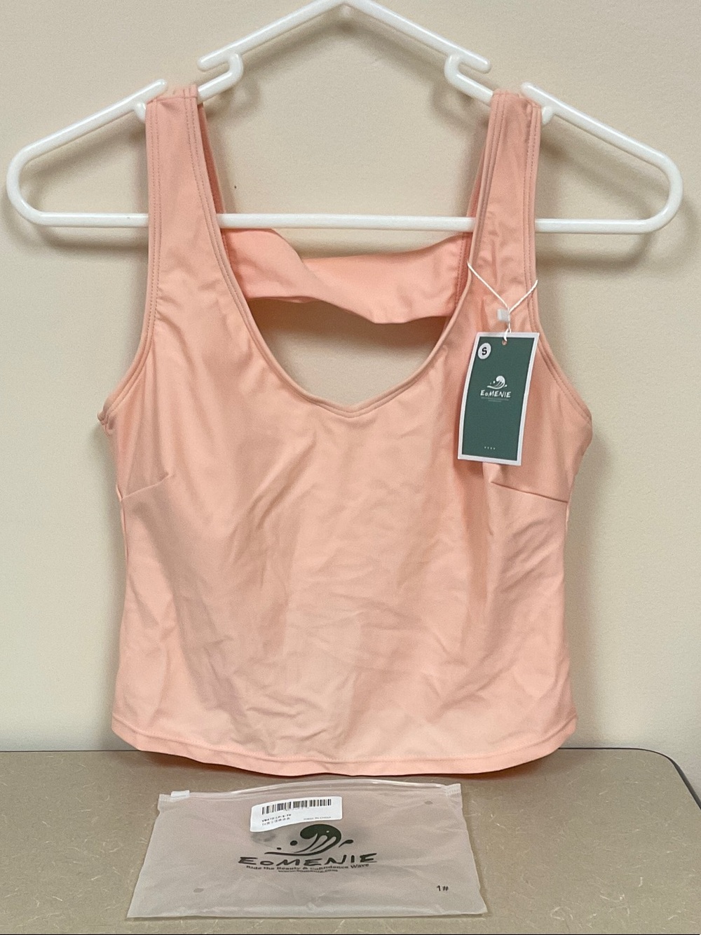 EoMENIE Women's Peach Scoop Neck Tankini Swim Top. NWT. Small